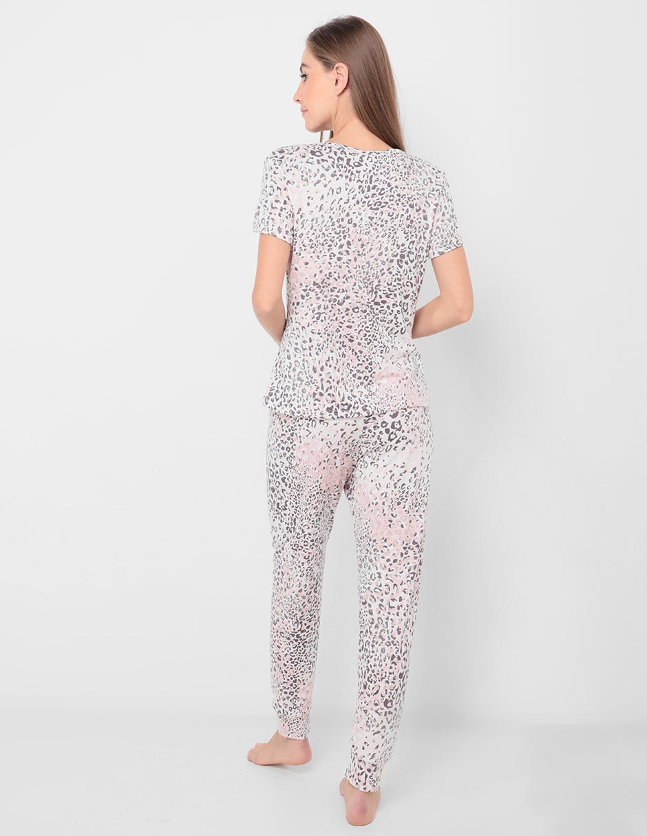 Conjunto pijama para mujer