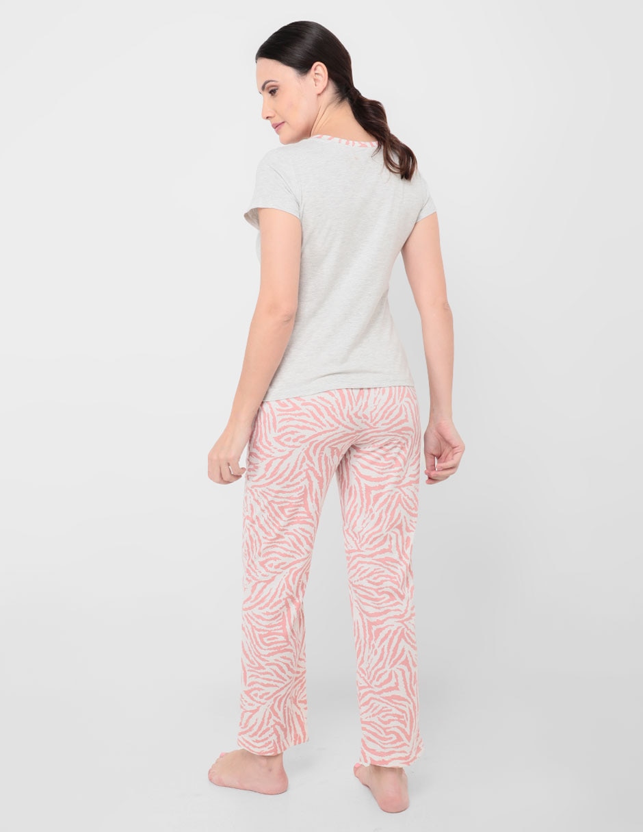 Conjunto pijama love para mujer 2